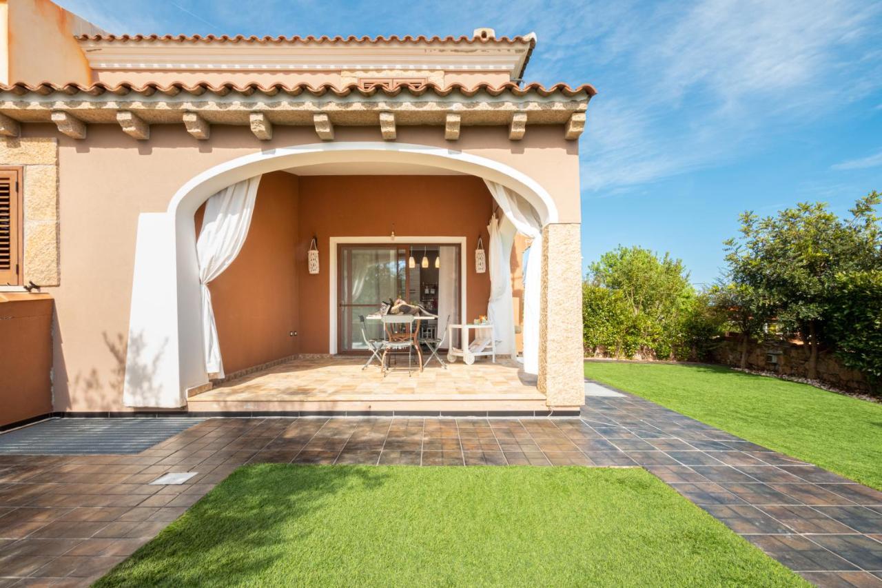 Casa A Schiera Budoni Exteriör bild