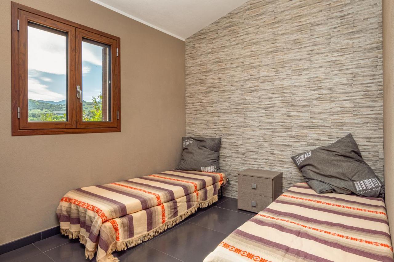 Casa A Schiera Budoni Exteriör bild
